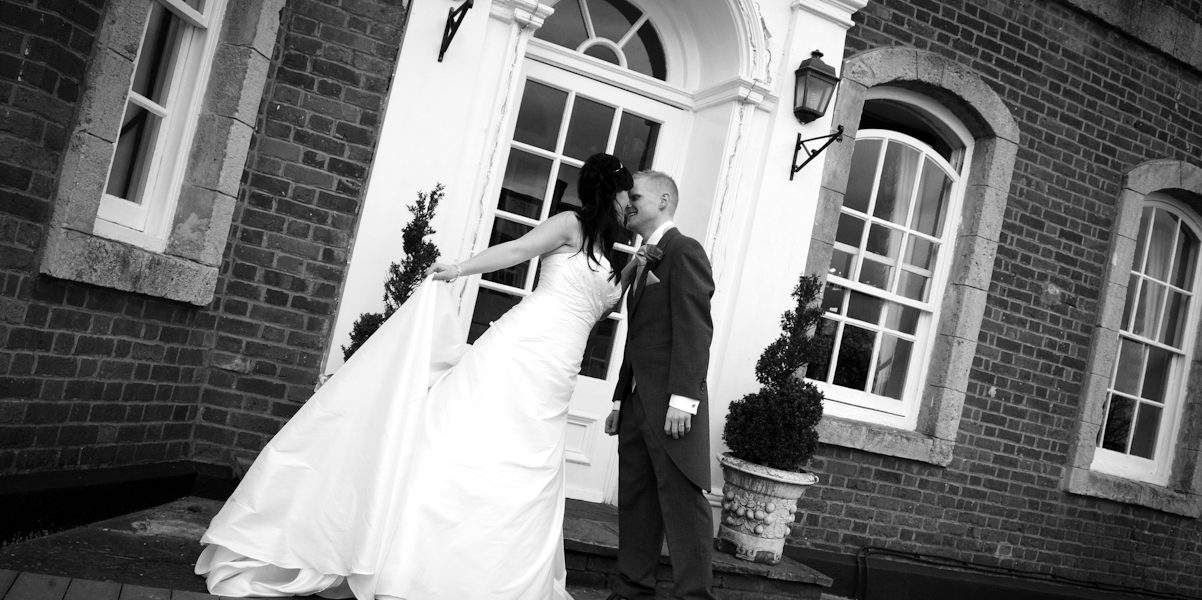 The Kings Hotel, wedding photography Buckinghamshire